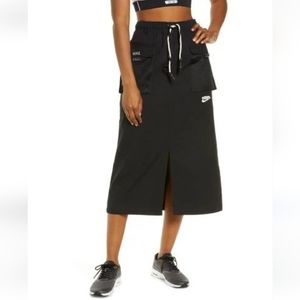 Nike Sportswear Woven Cargo Utility Maxi Skirt Black Size M